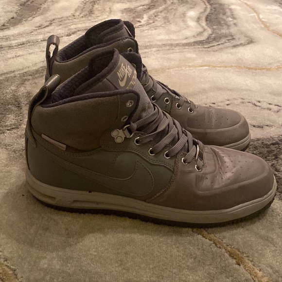 Nike Air Lunar Force 1s - Picture 3 of 5